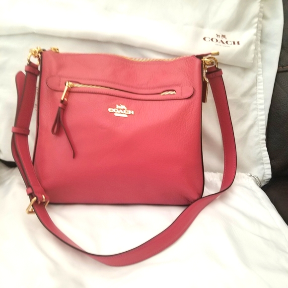 New Coach Pink Crossbody - Picture 2 of 12